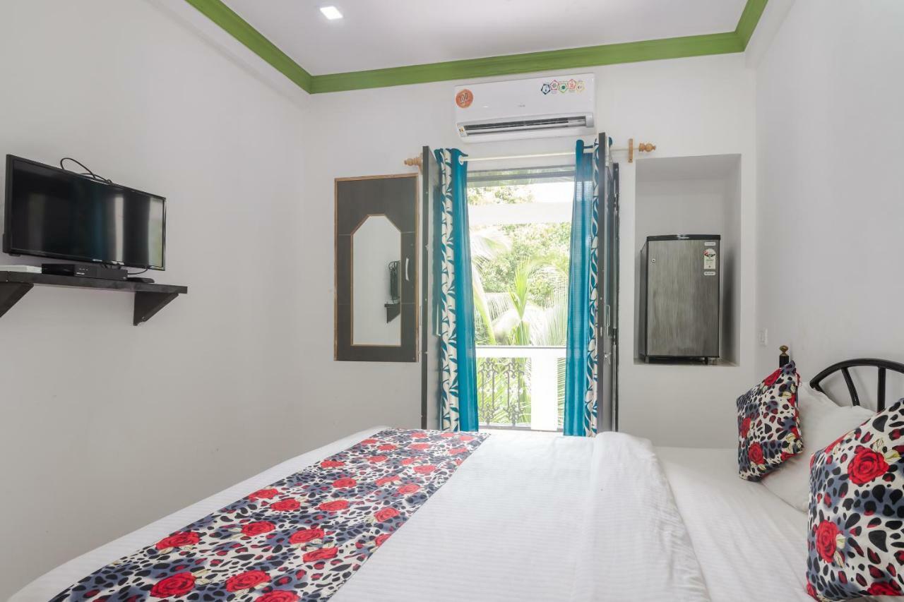 Queen Of Queen'S Hotel Calangute Kültér fotó
